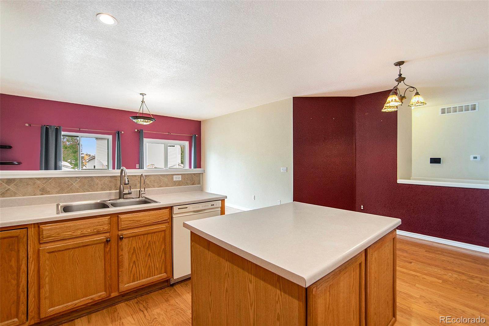 MLS Image #15 for 5652 s sicily circle,aurora, Colorado