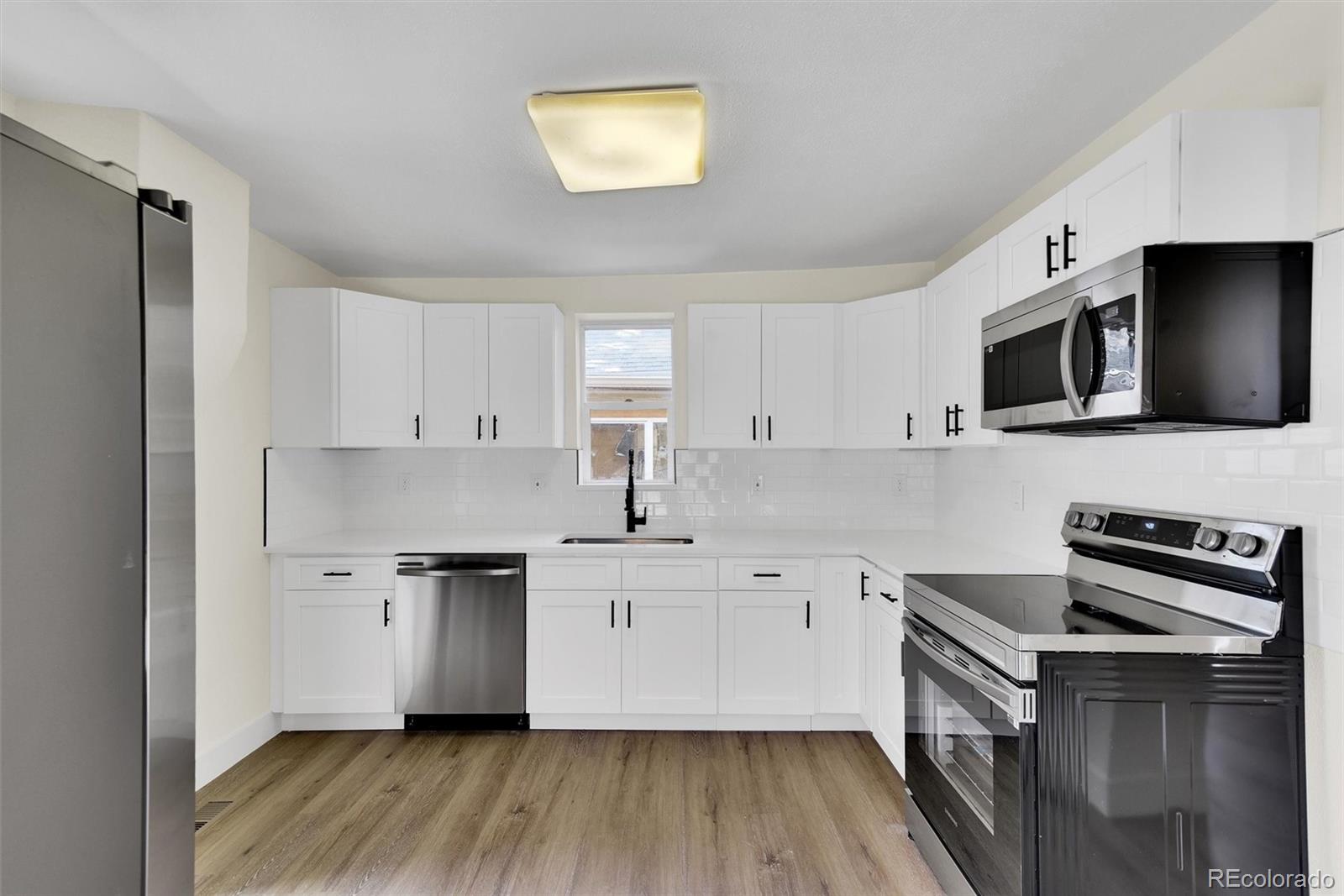 MLS Image #9 for 4457 n logan street,denver, Colorado