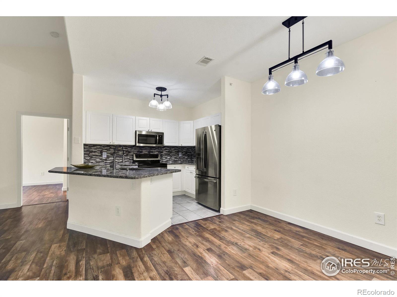 MLS Image #6 for 8309 s independence circle 306,littleton, Colorado