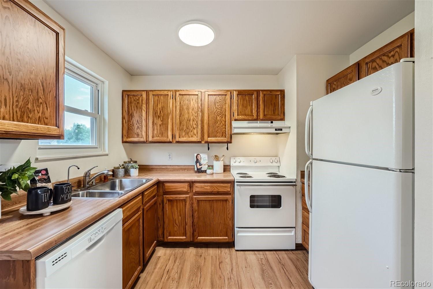 MLS Image #12 for 10726  owens court,westminster, Colorado