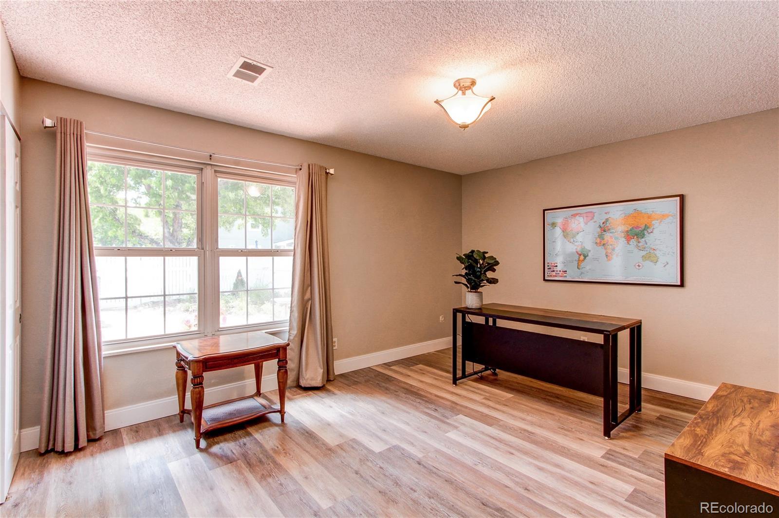 MLS Image #18 for 2816 s wheeling way,aurora, Colorado