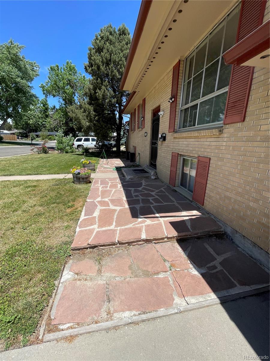MLS Image #13 for 8562  chase street,arvada, Colorado