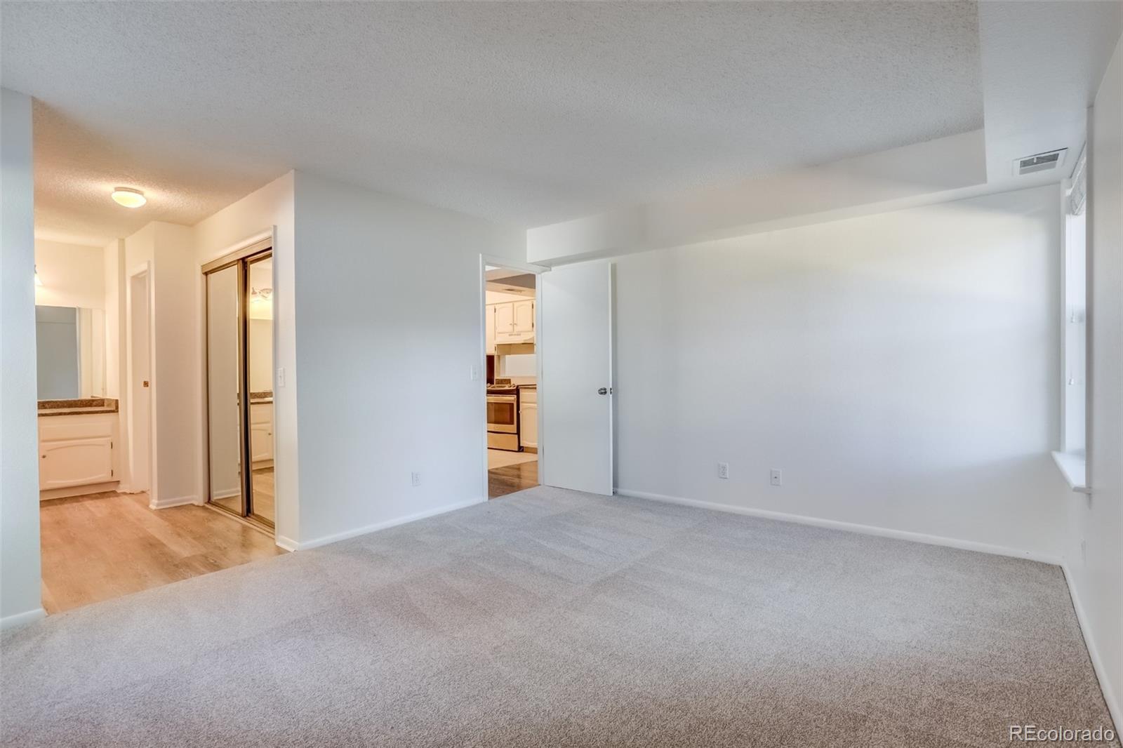 MLS Image #14 for 14435 e 1st drive,aurora, Colorado