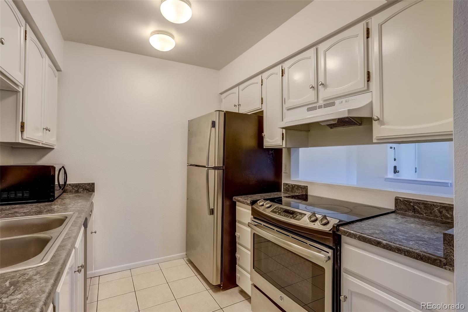 MLS Image #9 for 14435 e 1st drive,aurora, Colorado