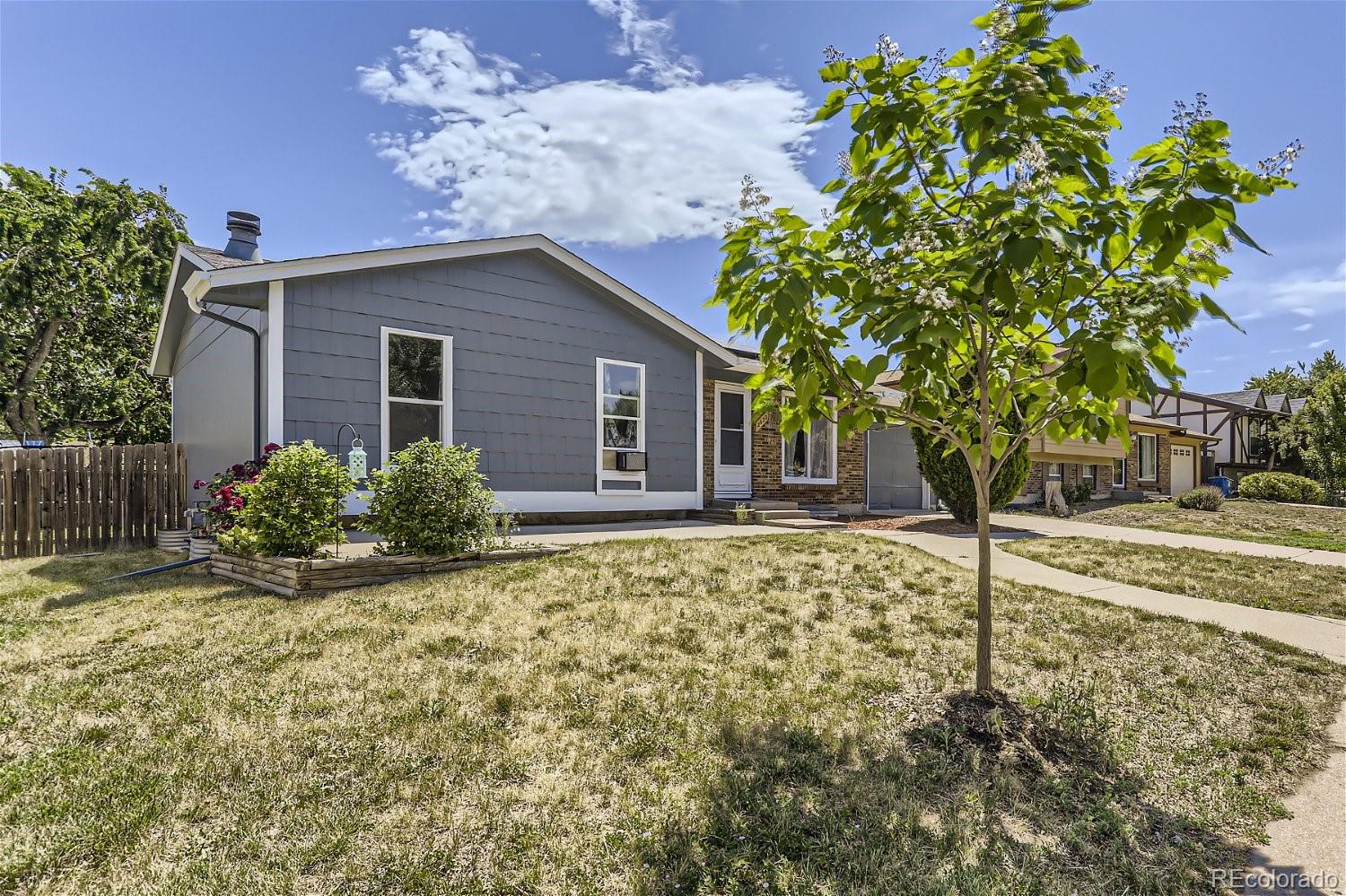 MLS Image #2 for 2630 s memphis way,aurora, Colorado