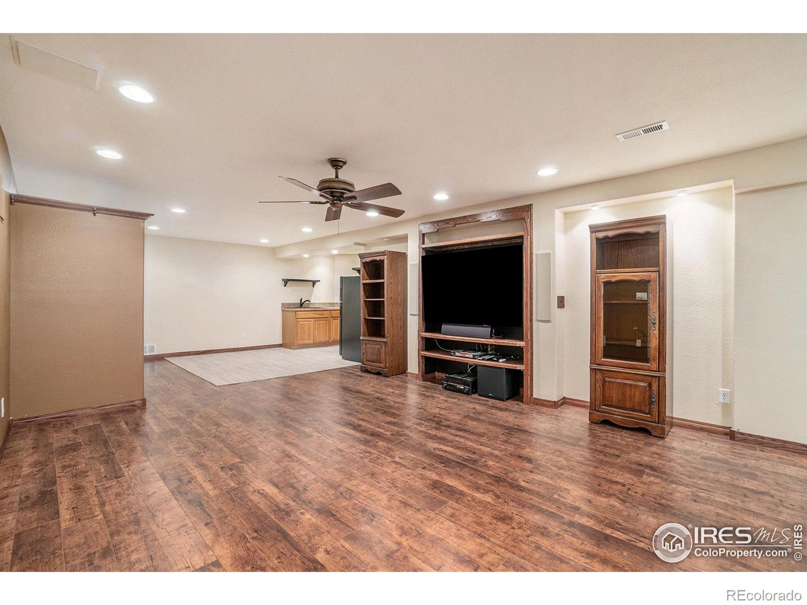 MLS Image #29 for 1111  sandra drive,johnstown, Colorado