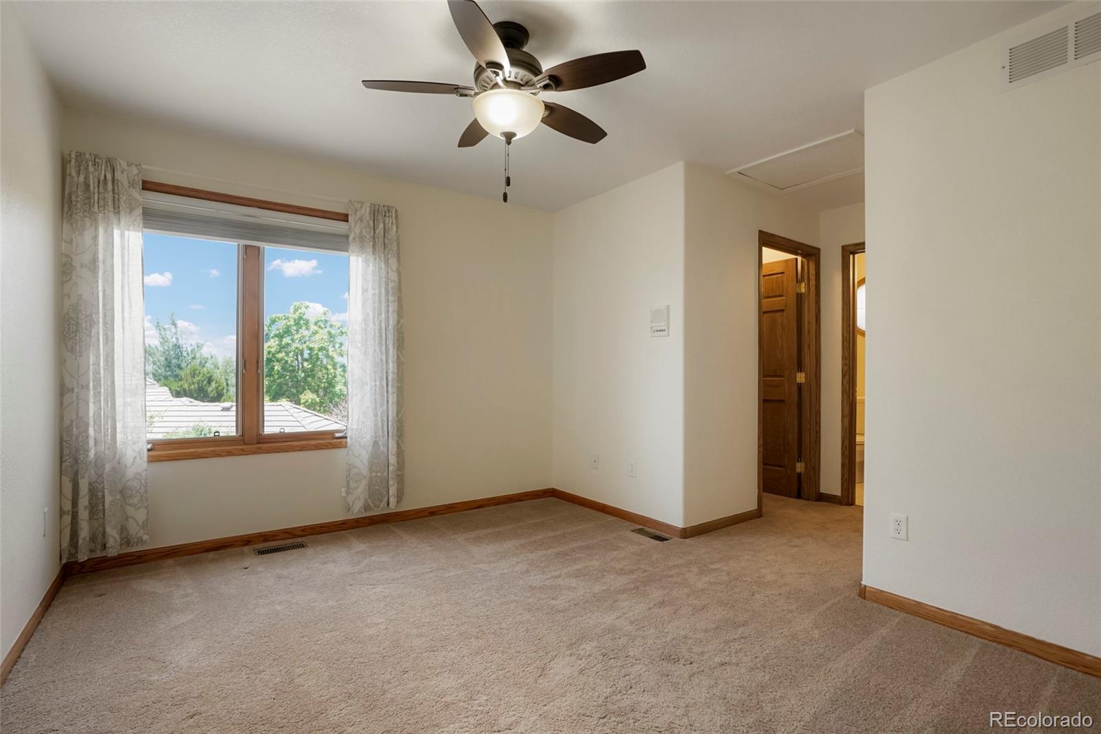 MLS Image #27 for 7052  secrest court,arvada, Colorado