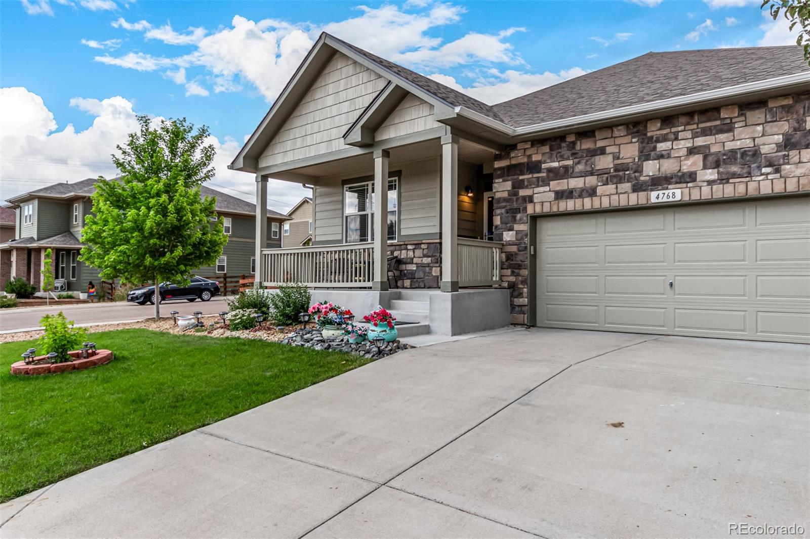 MLS Image #2 for 4768 s sicily street,aurora, Colorado