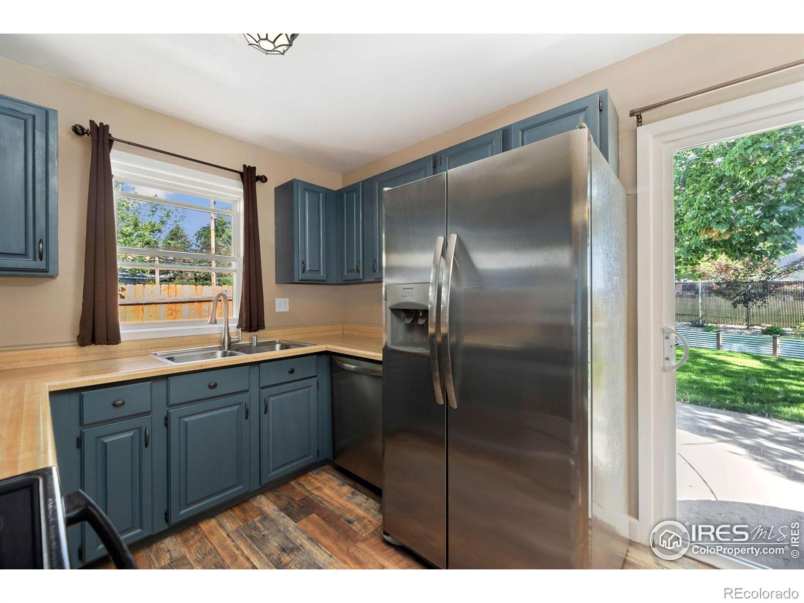 MLS Image #8 for 2401  15th ave ct,greeley, Colorado