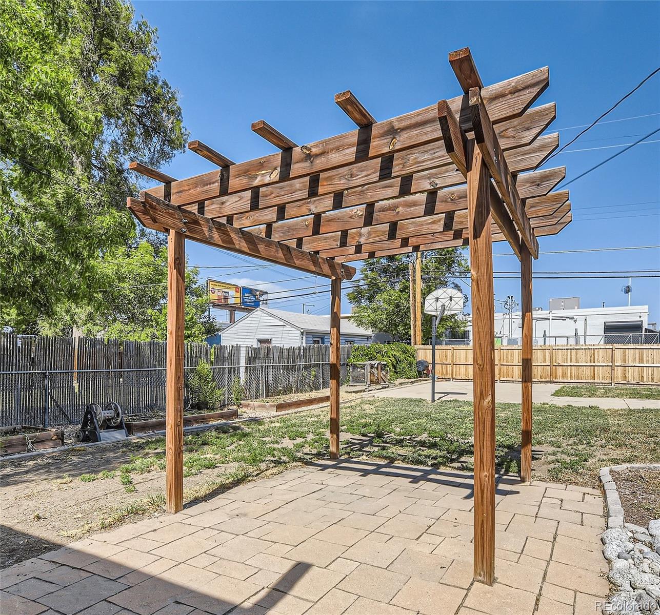 MLS Image #16 for 960  grove street,denver, Colorado