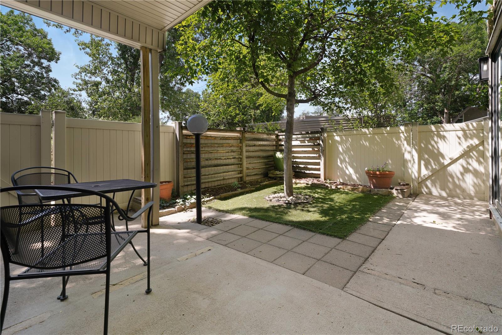 MLS Image #3 for 9646 e kansas circle,denver, Colorado