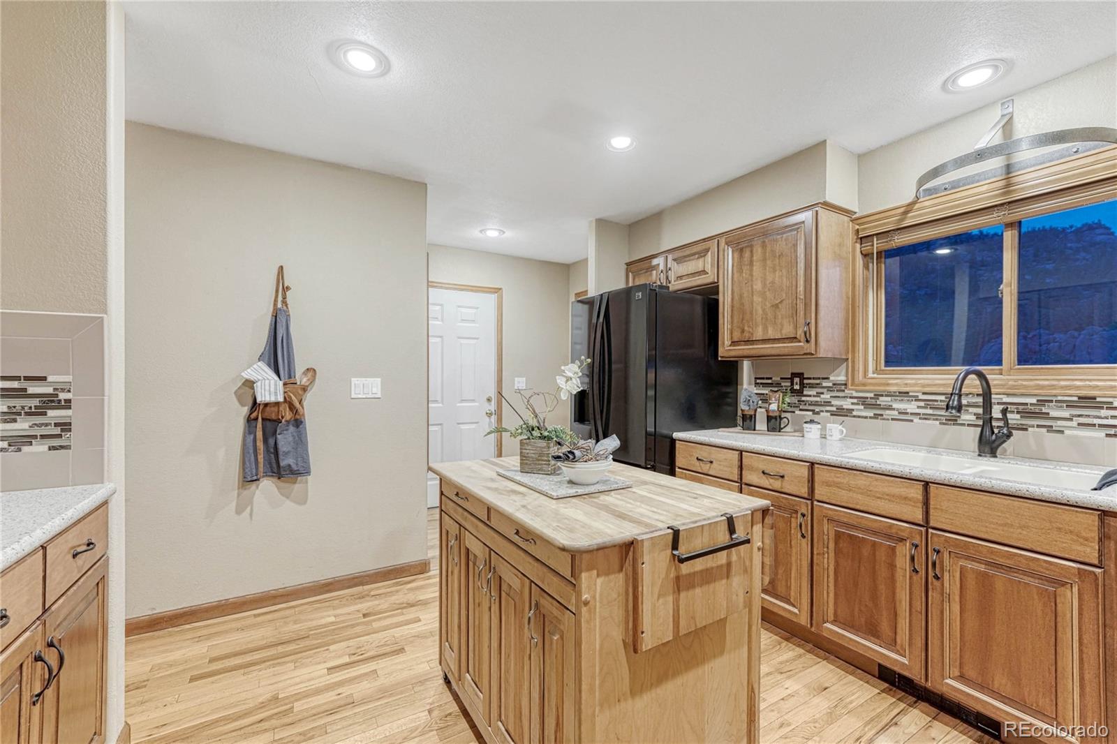 MLS Image #13 for 1441  high chateau road,florissant, Colorado