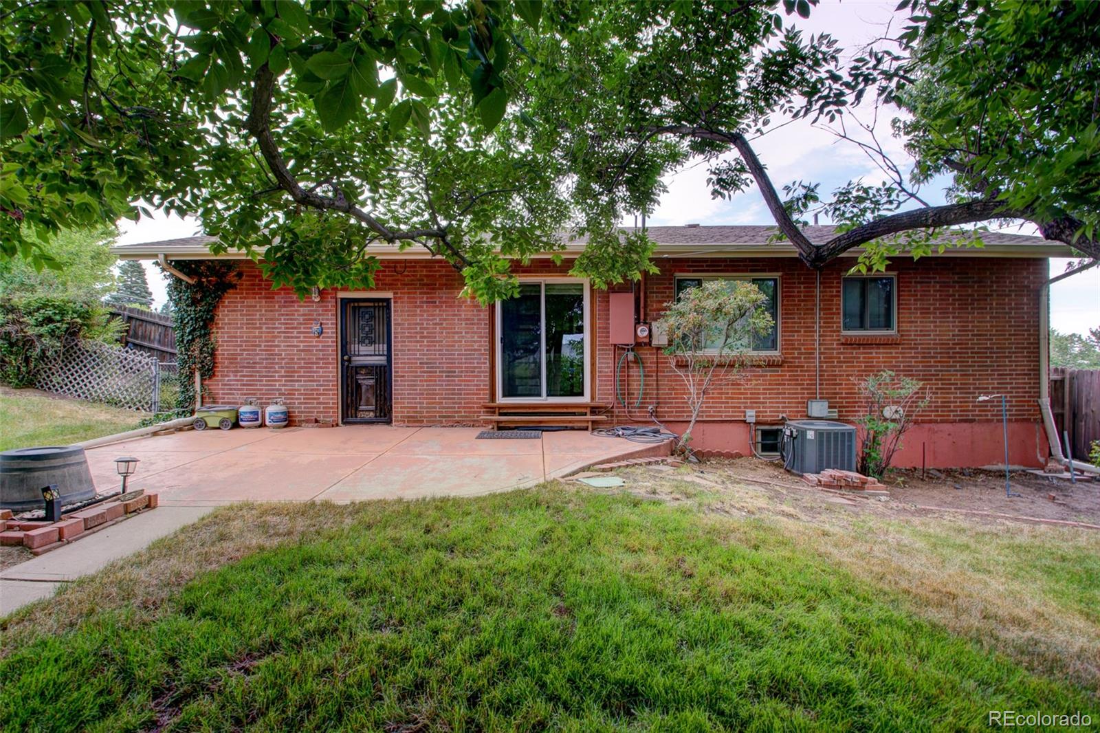 MLS Image #24 for 2713 s vrain street,denver, Colorado