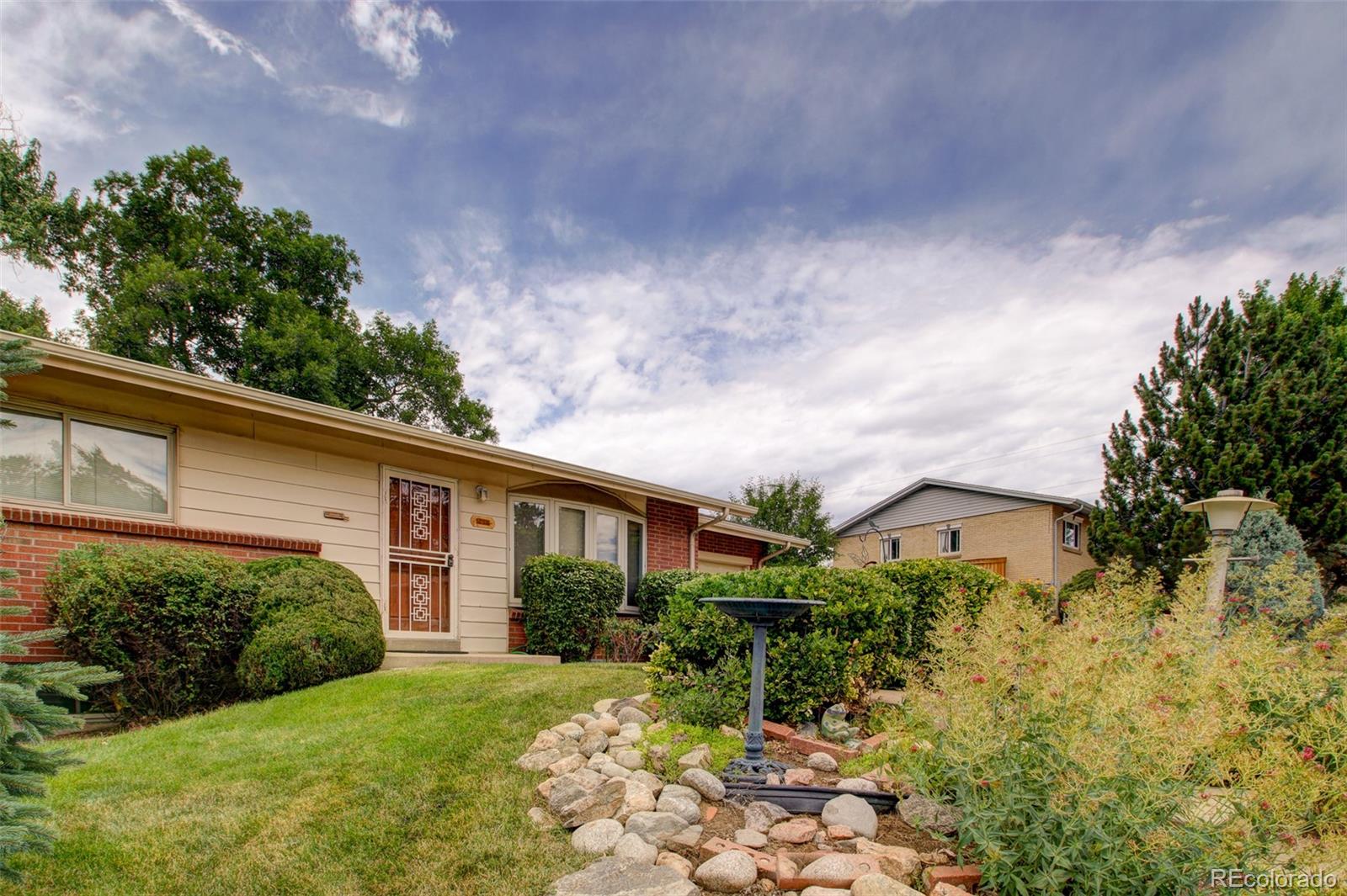 MLS Image #30 for 2713 s vrain street,denver, Colorado