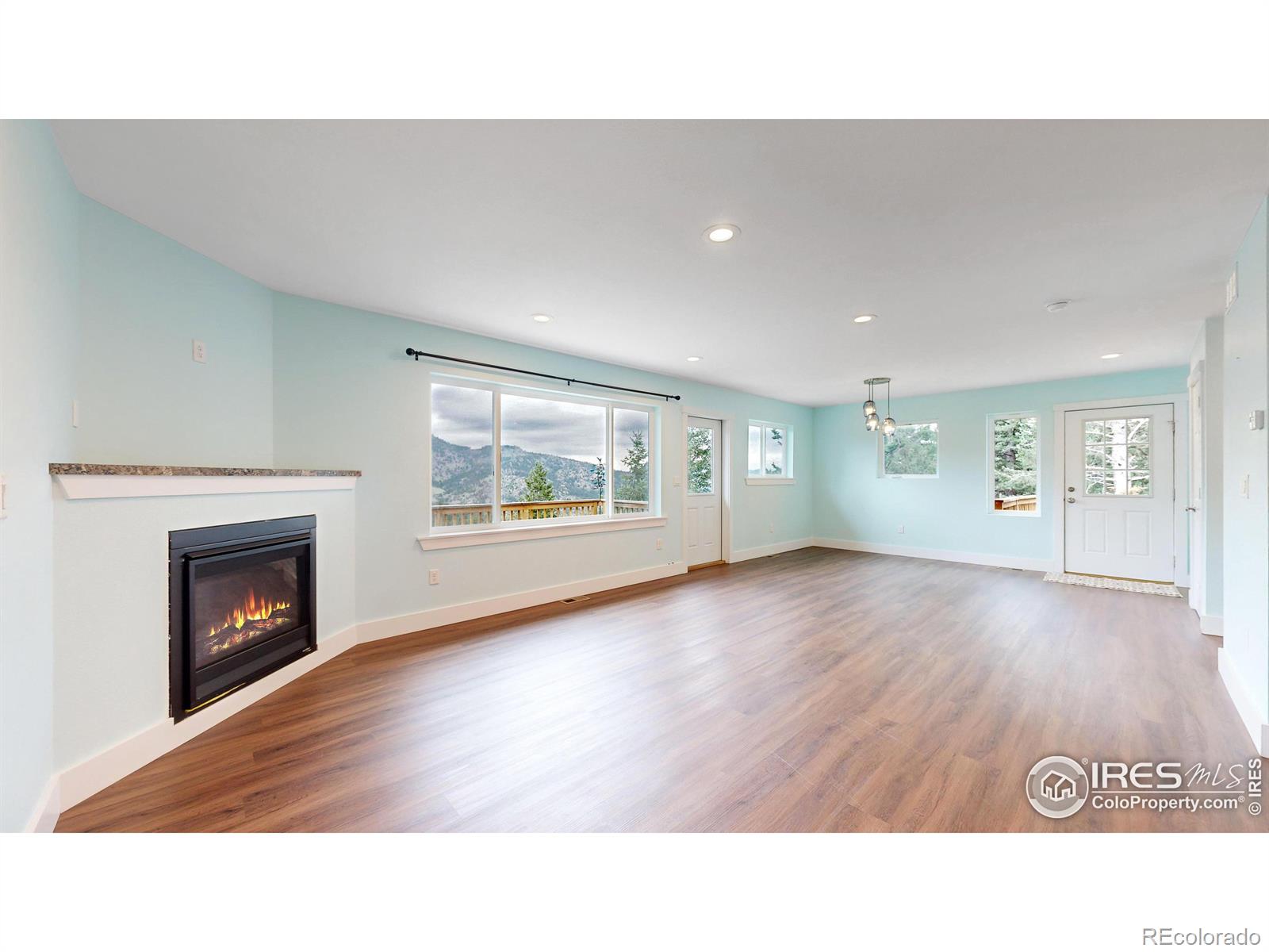 MLS Image #12 for 922  easton road,lyons, Colorado