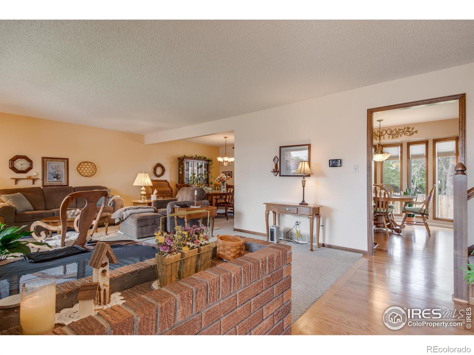 MLS Image #5 for 1308  horizon lane,longmont, Colorado