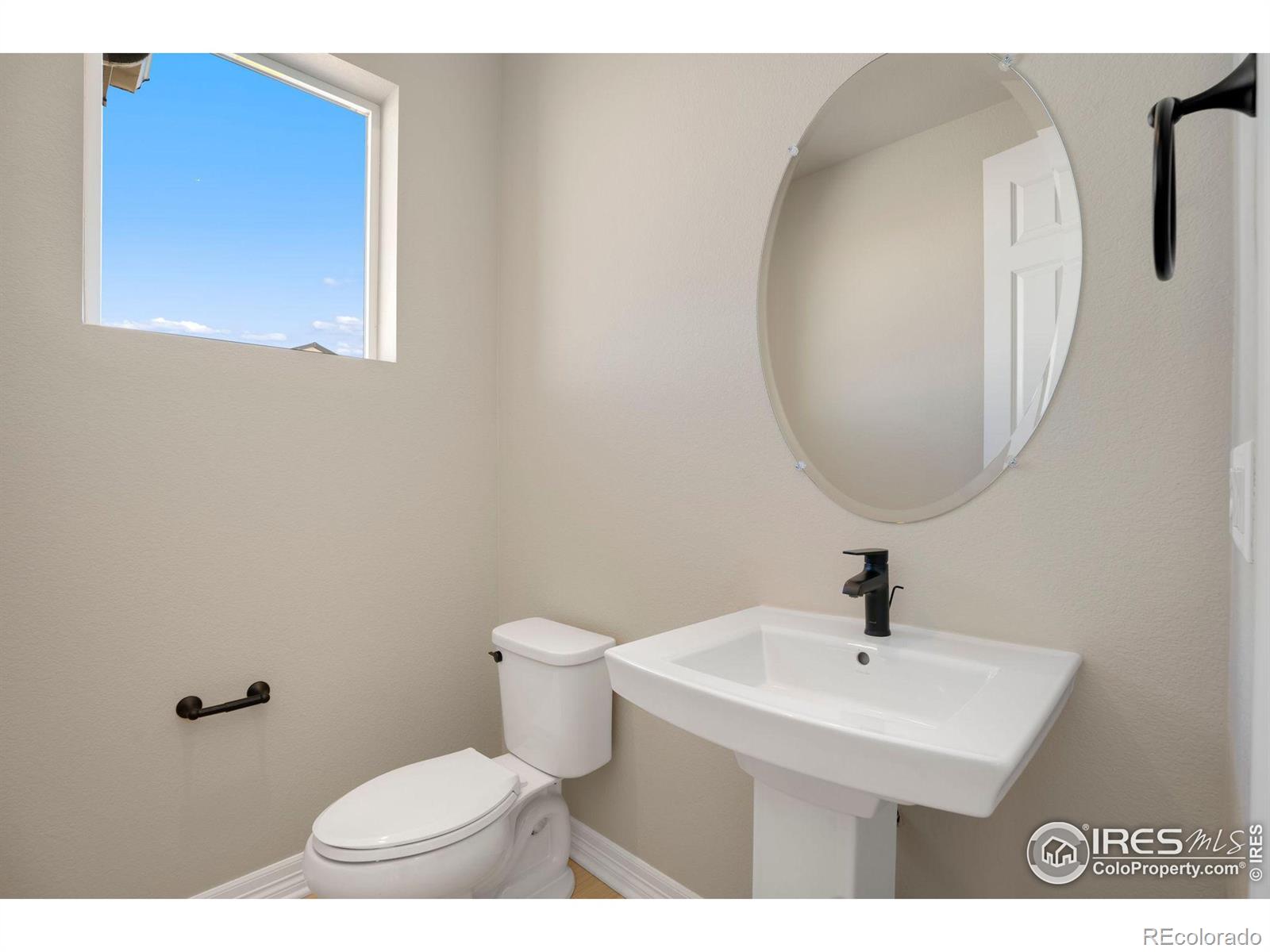 MLS Image #21 for 4344  shivaree court,timnath, Colorado