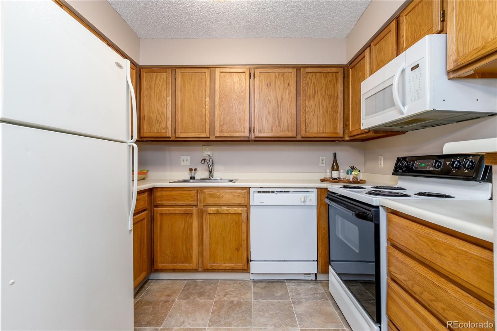 MLS Image #7 for 335  wright street,lakewood, Colorado