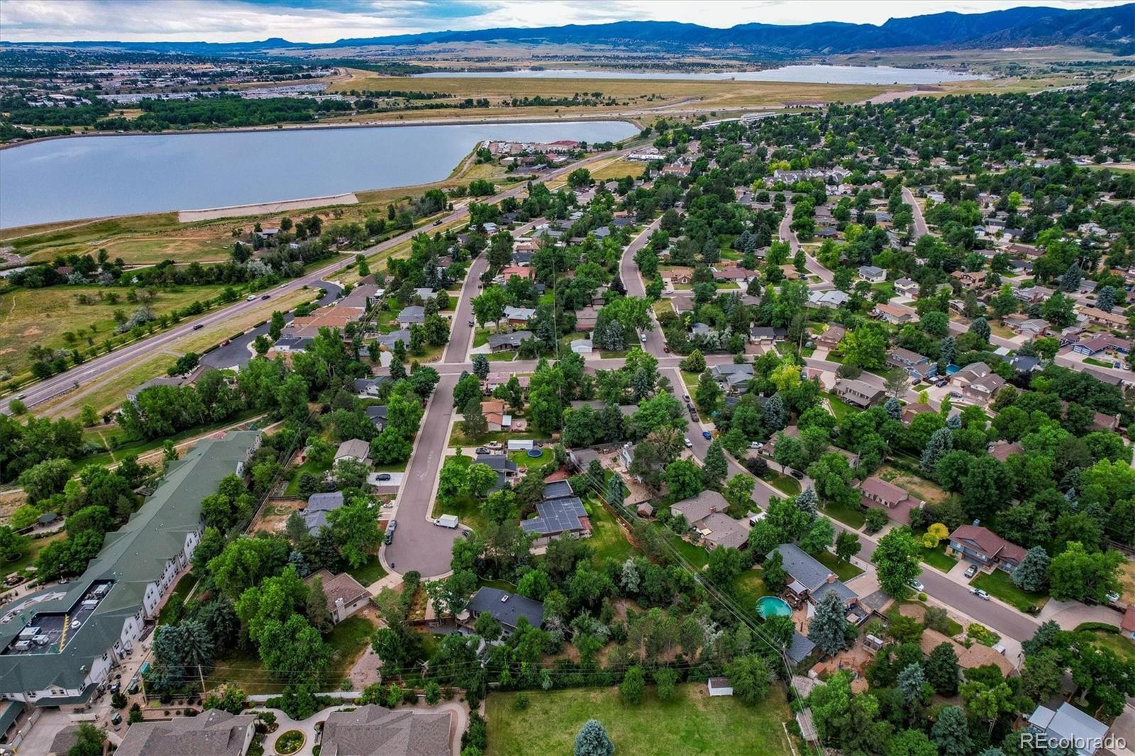 MLS Image #29 for 7555 s sheridan court,littleton, Colorado