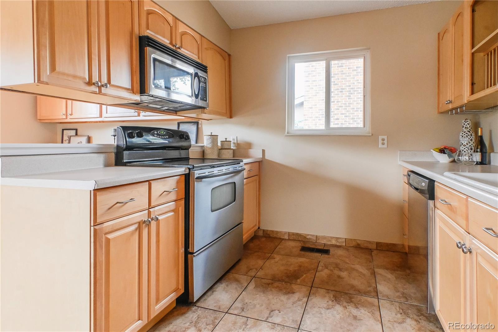 MLS Image #10 for 6160  eagles nest drive,colorado springs, Colorado