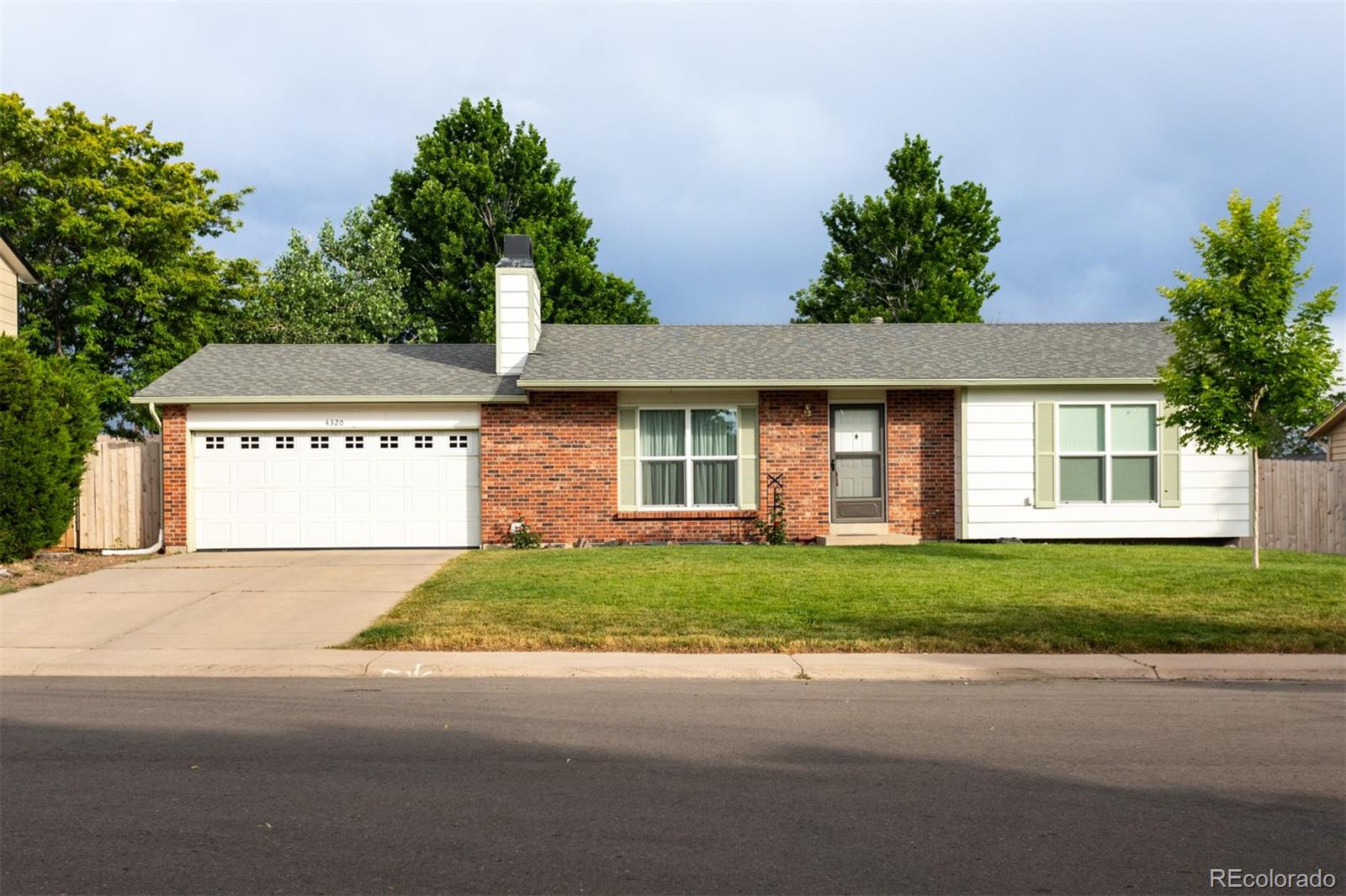 MLS Image #0 for 4320 s biscay way,aurora, Colorado