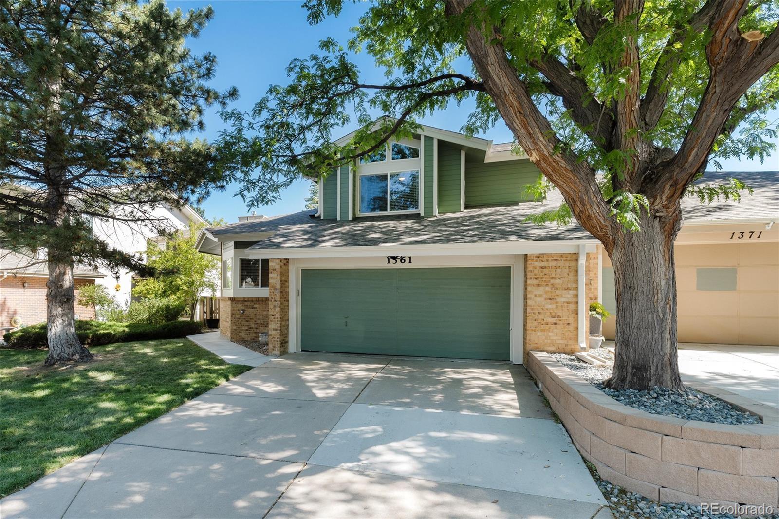 MLS Image #2 for 1361  northcrest drive,highlands ranch, Colorado