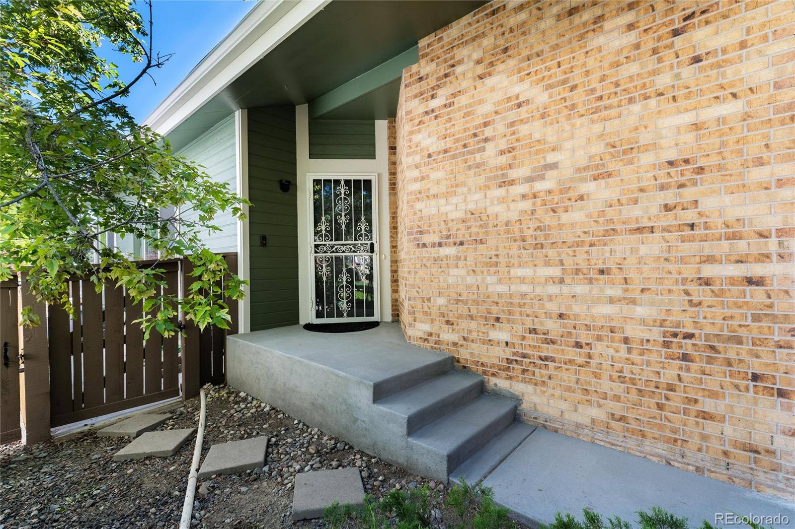 MLS Image #4 for 1361  northcrest drive,highlands ranch, Colorado