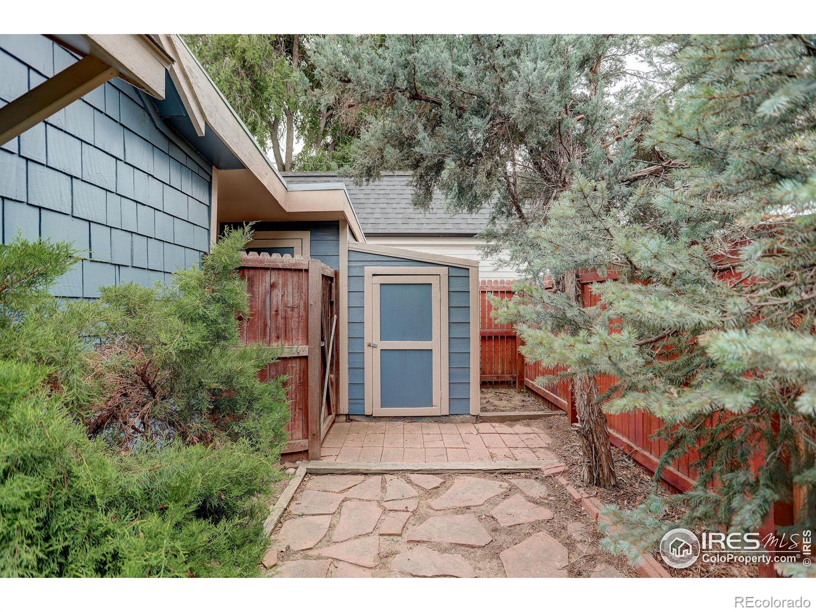 MLS Image #19 for 7820 e 17th avenue,denver, Colorado