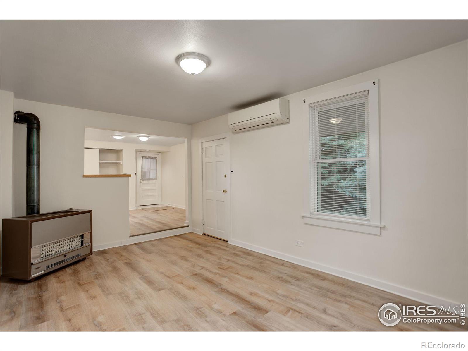 MLS Image #5 for 7820 e 17th avenue,denver, Colorado