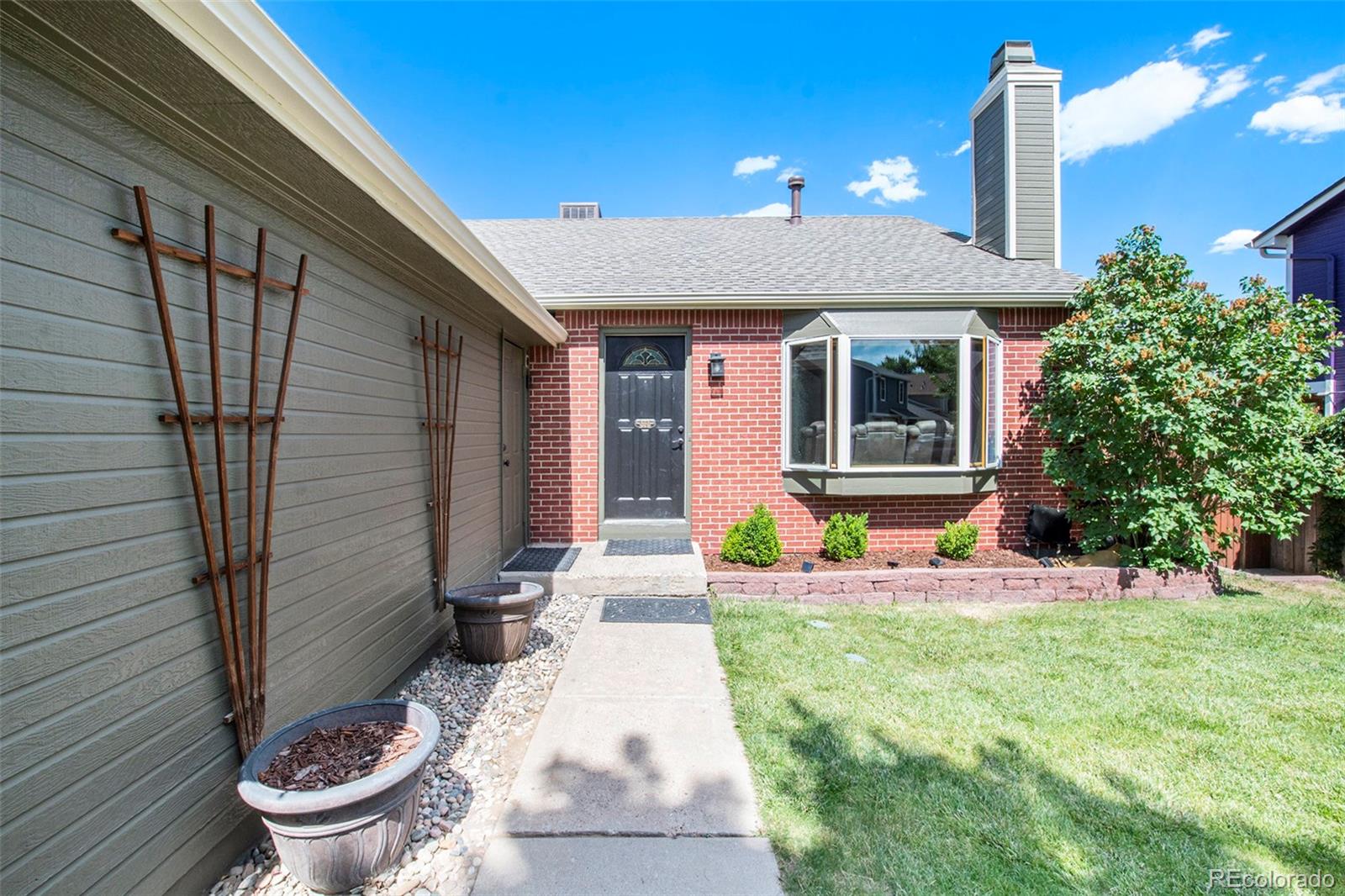 MLS Image #3 for 4586 s salida street,aurora, Colorado