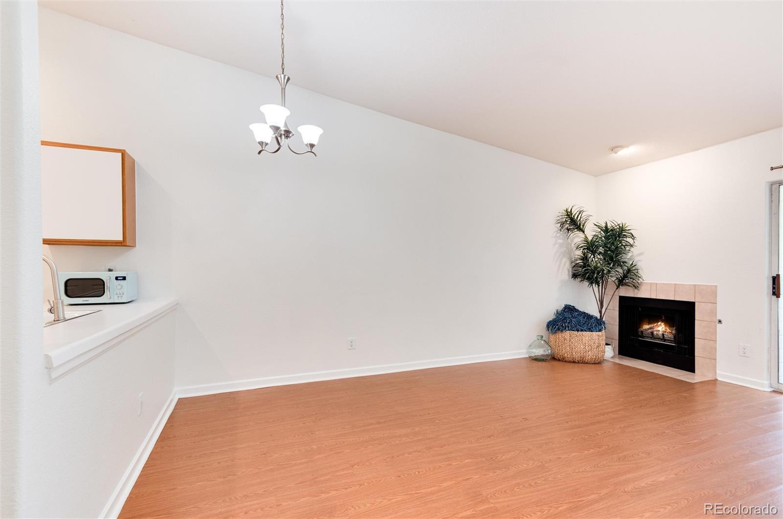 MLS Image #12 for 444 s kittredge street,aurora, Colorado