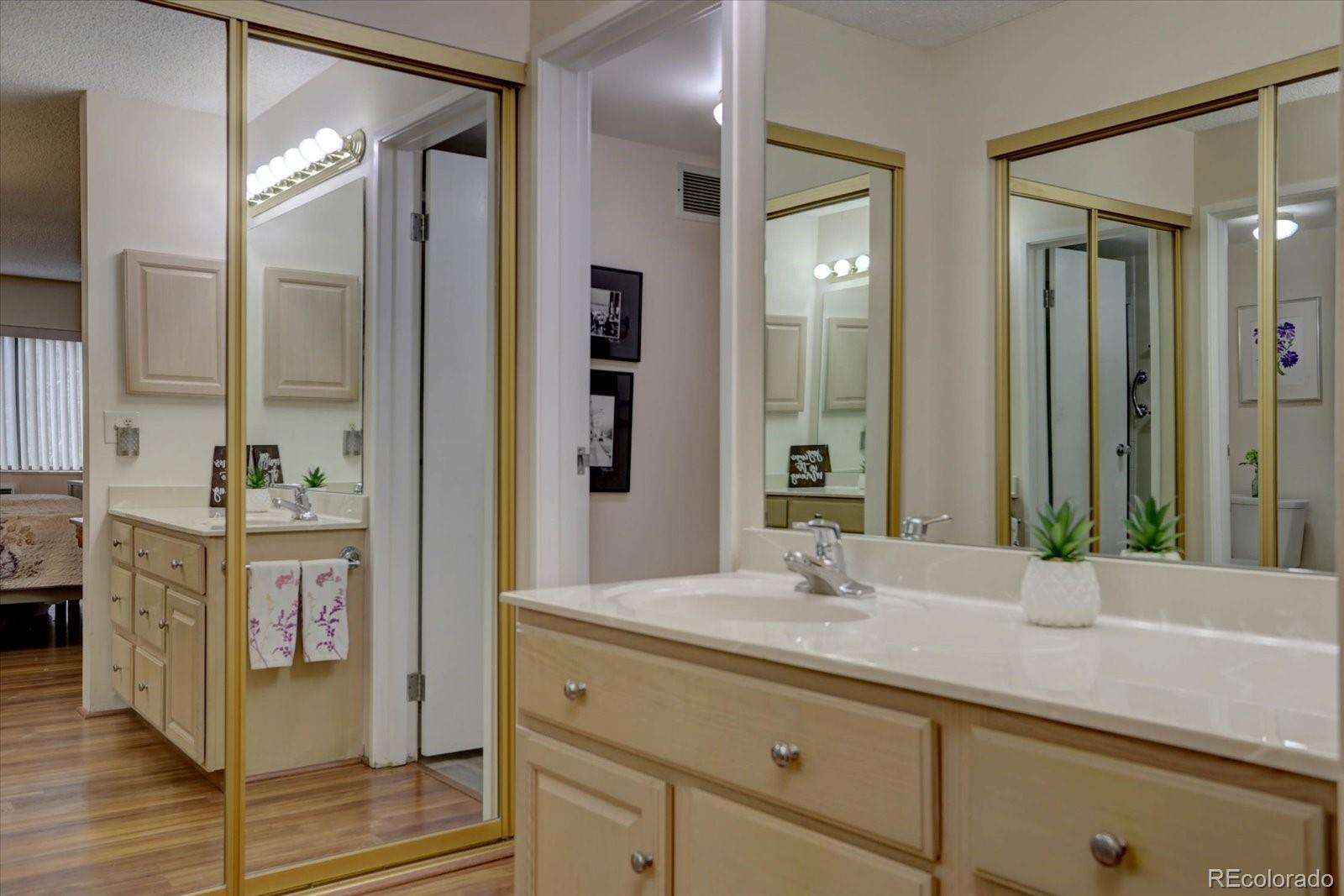 MLS Image #16 for 13631 e marina drive,aurora, Colorado