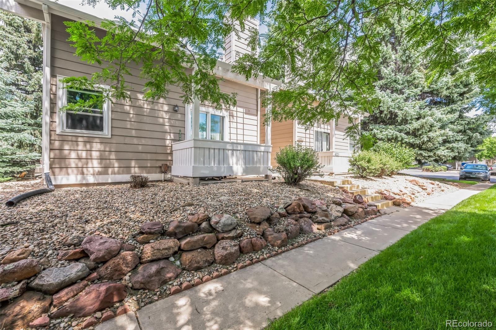 MLS Image #2 for 4321 s andes way,aurora, Colorado