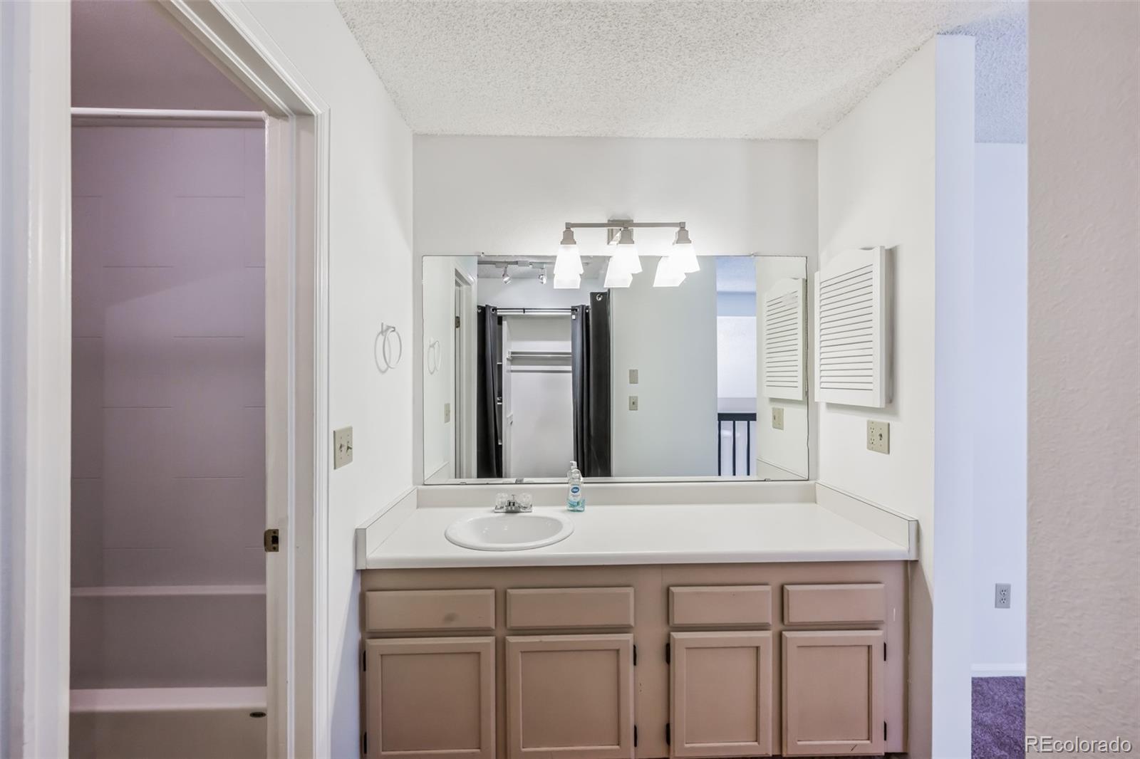 MLS Image #21 for 4321 s andes way,aurora, Colorado