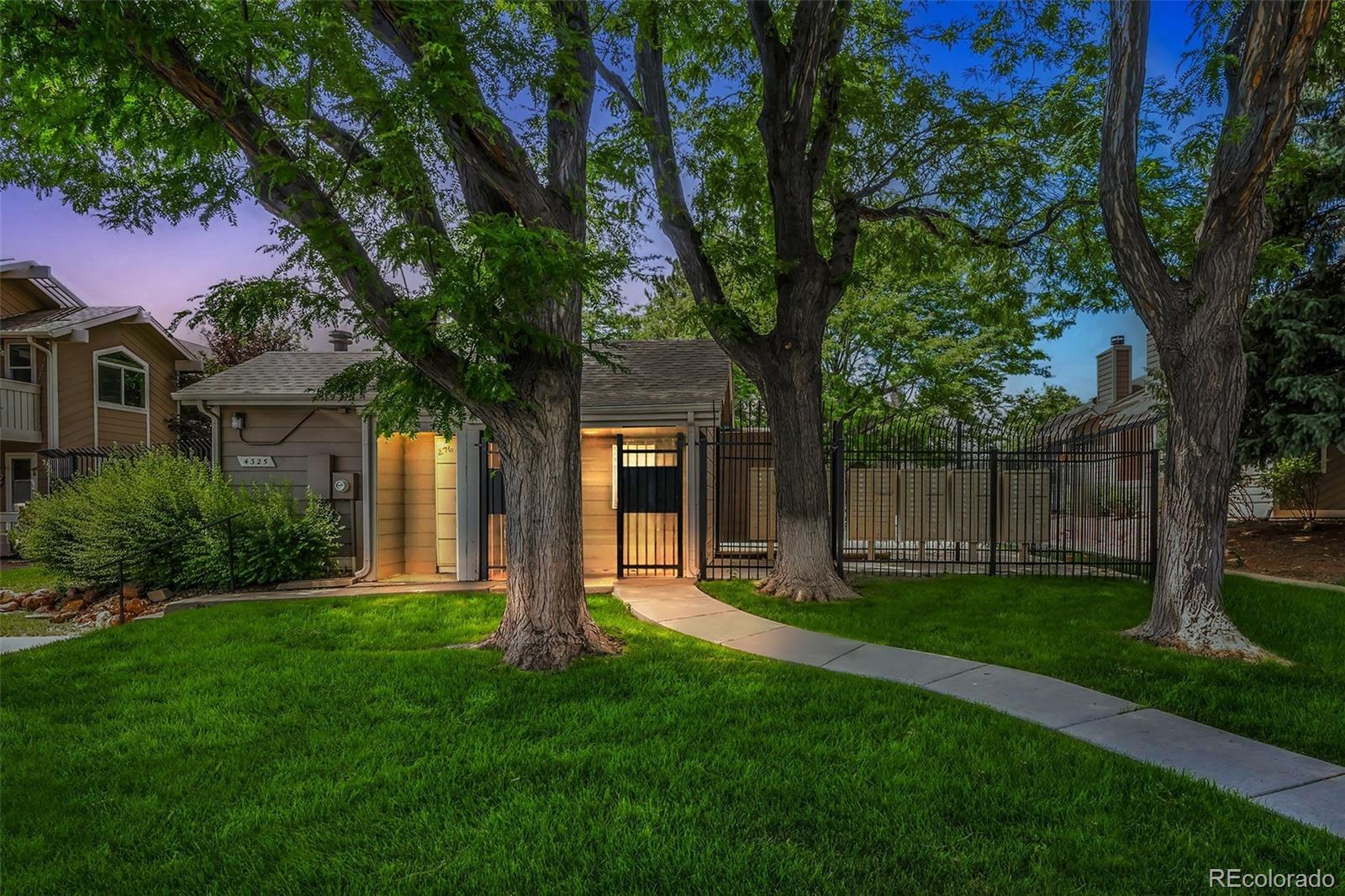 MLS Image #31 for 4321 s andes way,aurora, Colorado