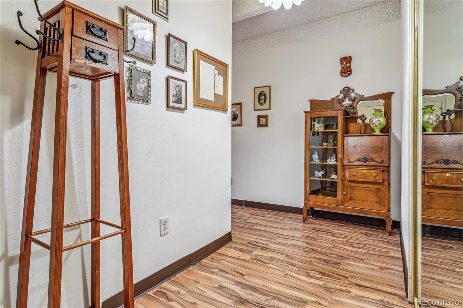 MLS Image #14 for 7865 e mississippi avenue,denver, Colorado