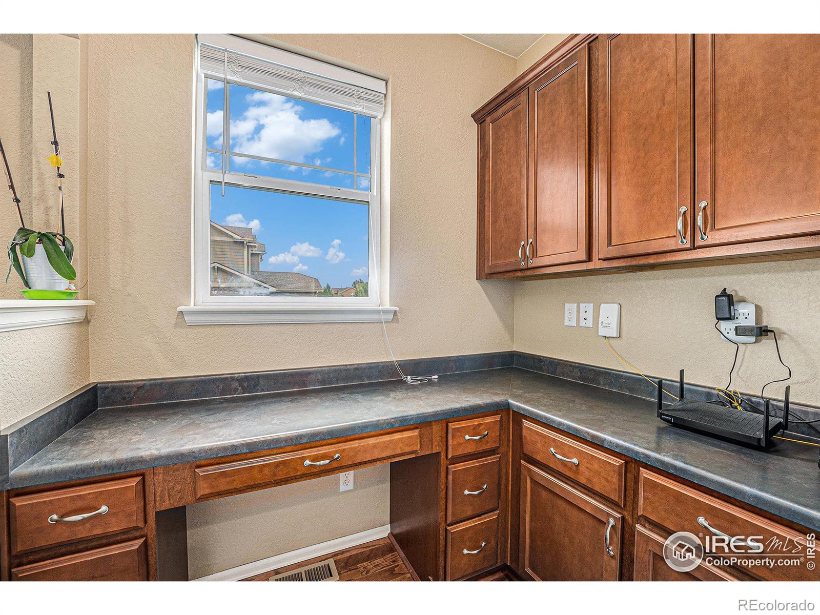 MLS Image #13 for 2200  winding drive,longmont, Colorado