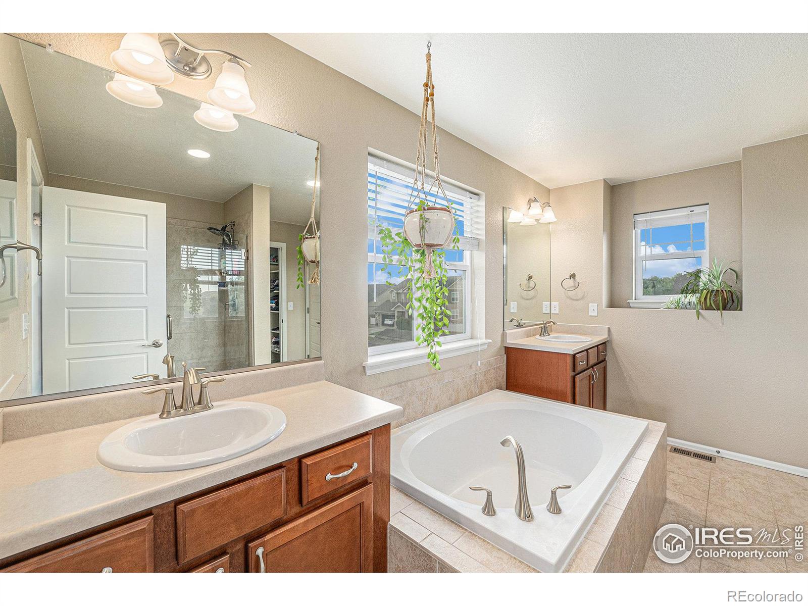 MLS Image #18 for 2200  winding drive,longmont, Colorado