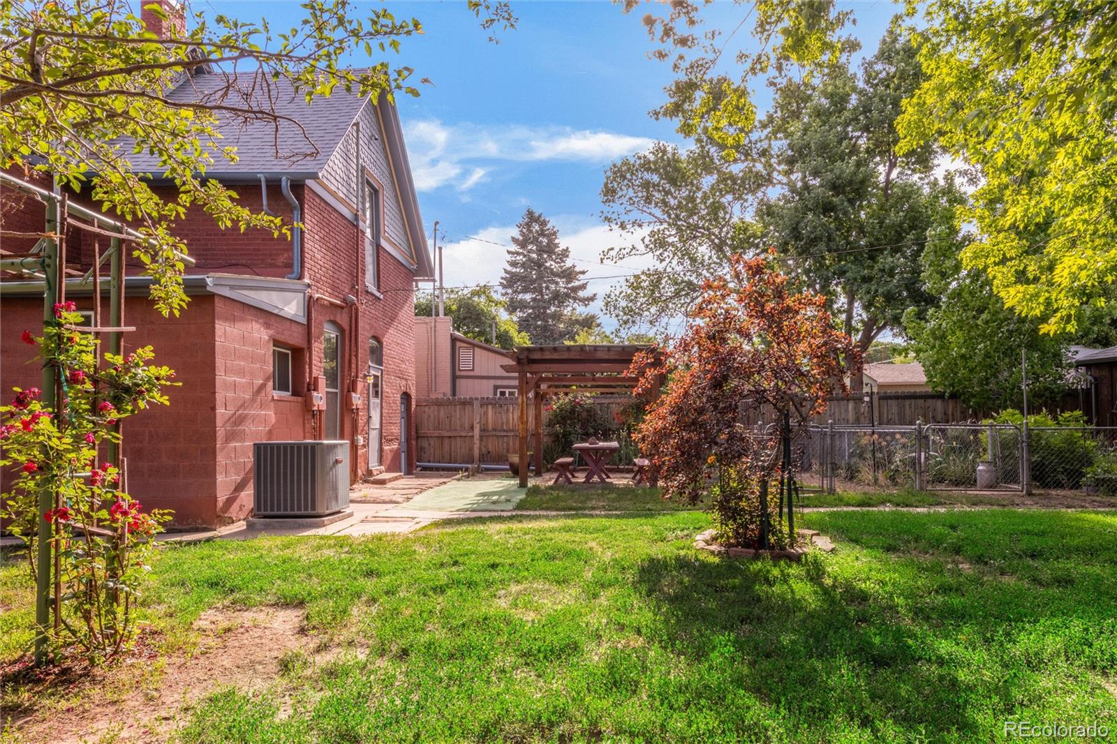 MLS Image #23 for 3041 w 26th avenue,denver, Colorado