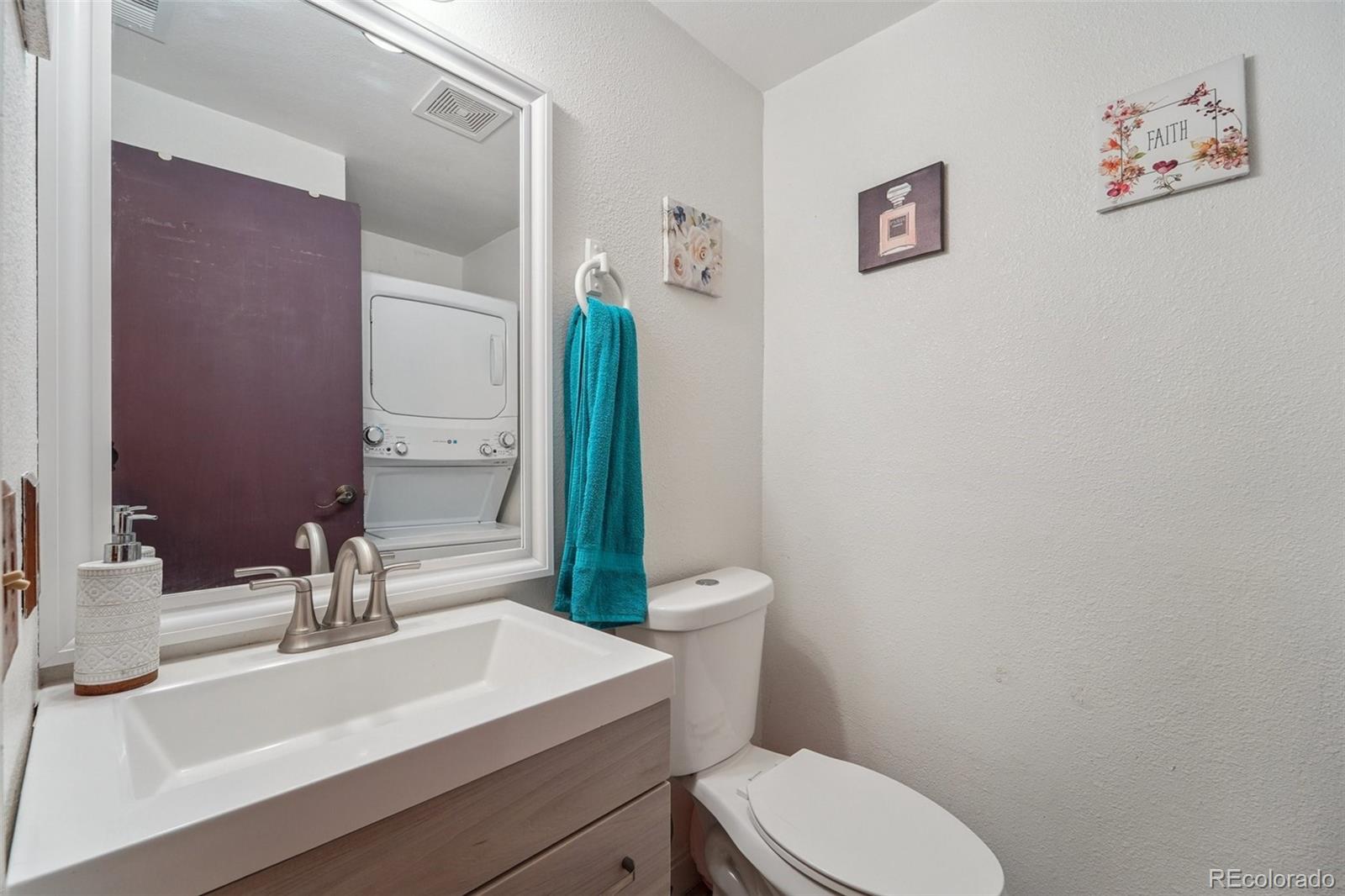 MLS Image #15 for 1504 s ouray circle,aurora, Colorado