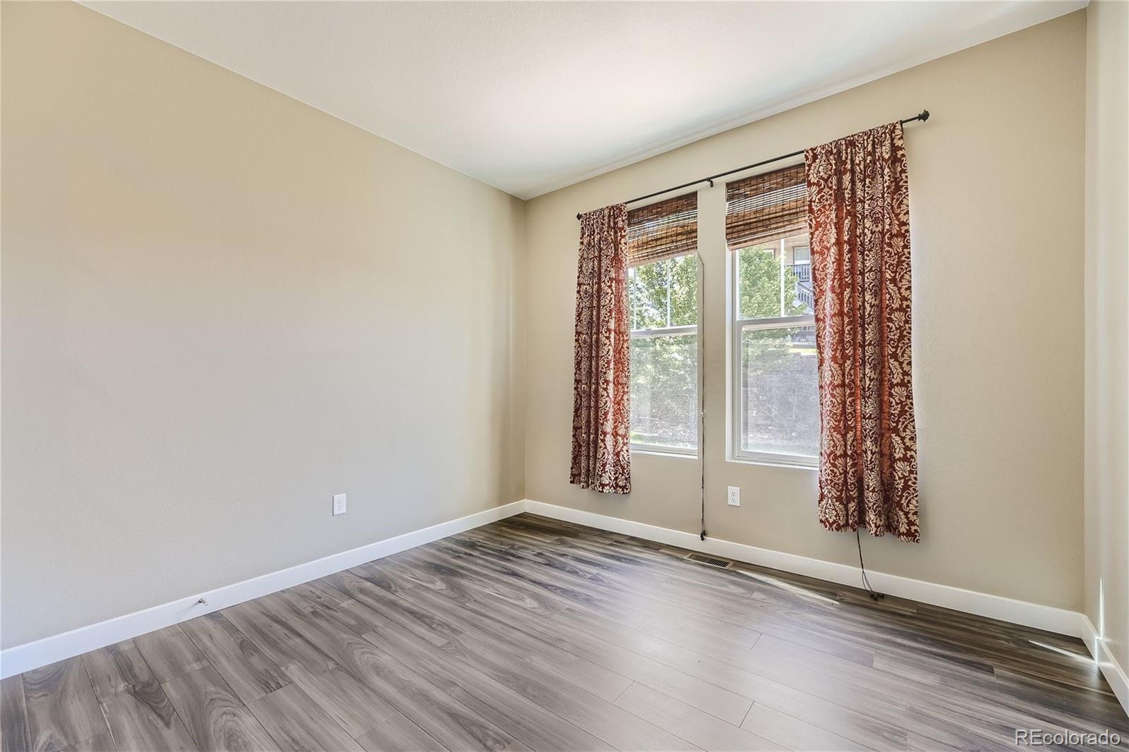 MLS Image #8 for 24348 e long drive,aurora, Colorado