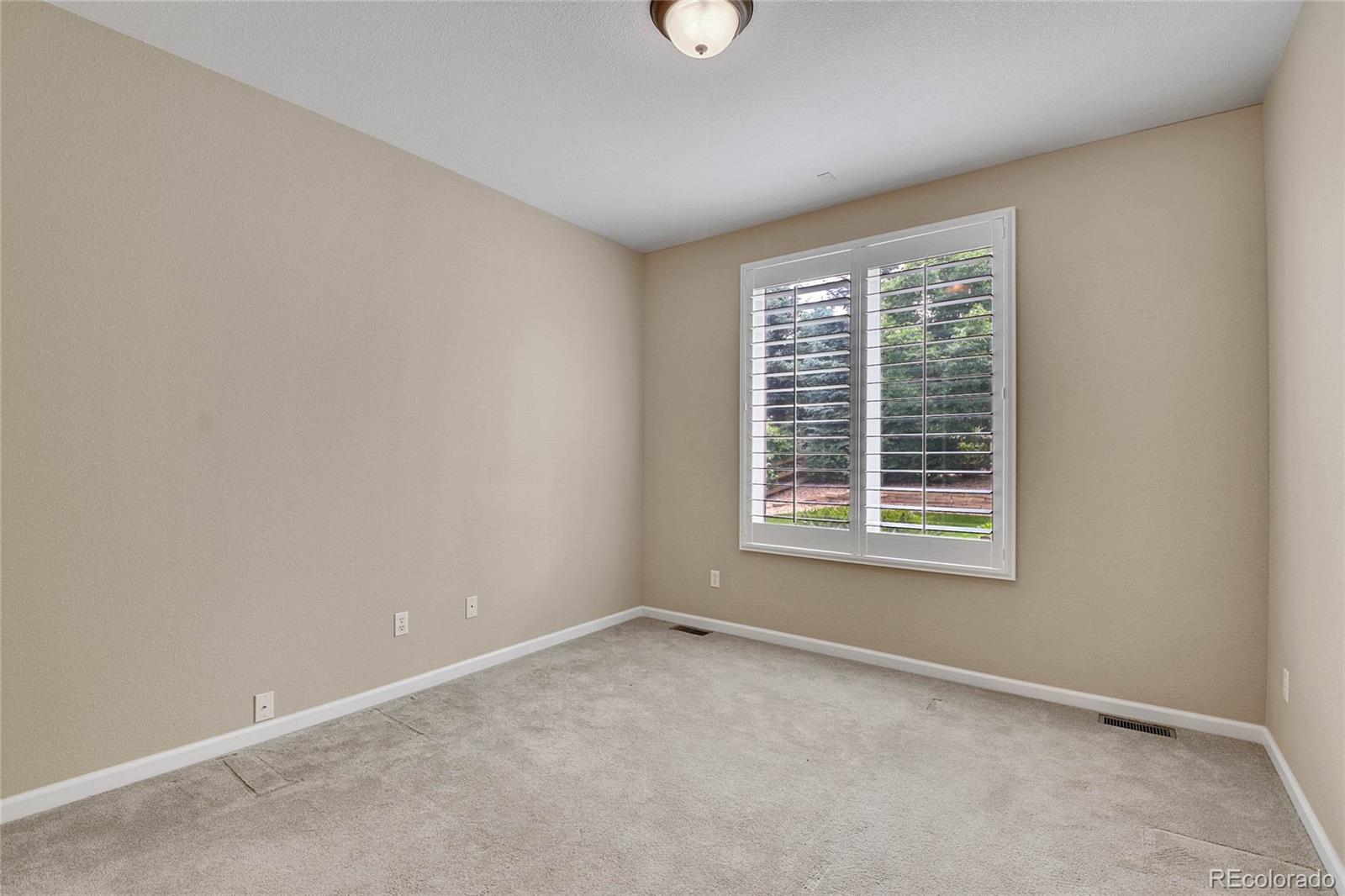 MLS Image #22 for 16438 e lake drive,aurora, Colorado