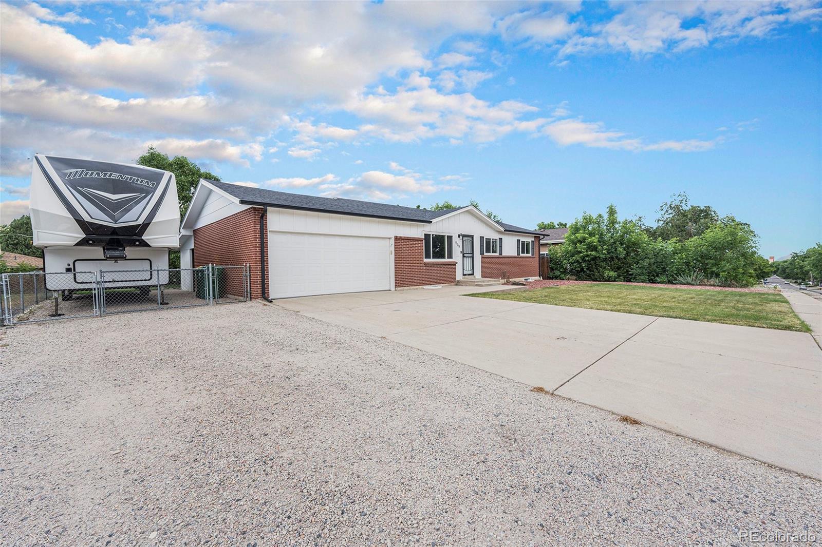 MLS Image #2 for 909 s swadley ,lakewood, Colorado