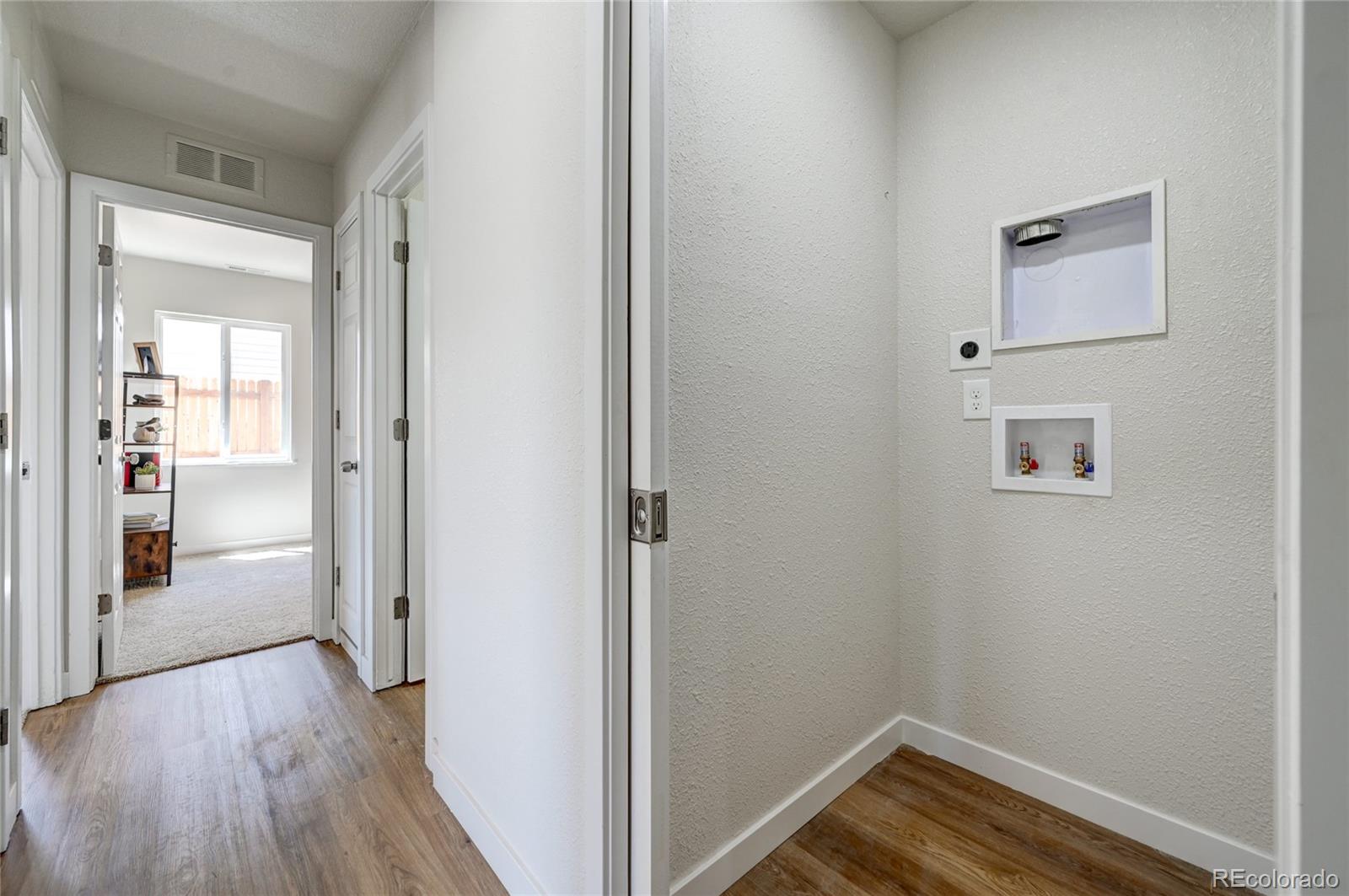 MLS Image #19 for 4891 e cornell avenue,denver, Colorado