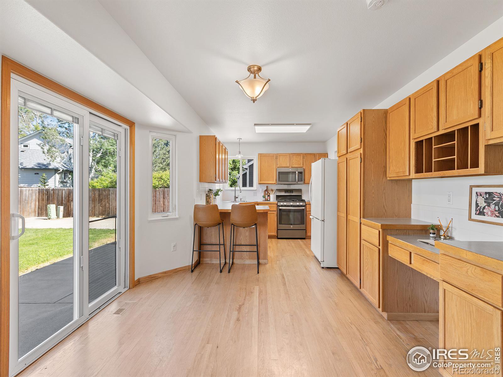 MLS Image #9 for 6233 n saint louis avenue,loveland, Colorado