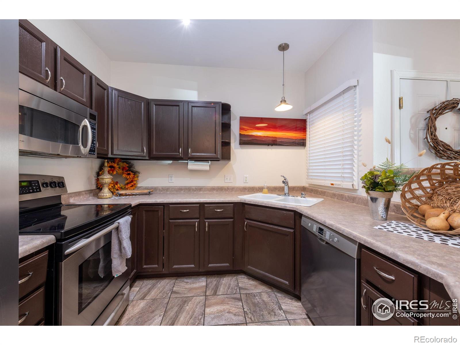 MLS Image #8 for 10784 w 63rd place,arvada, Colorado