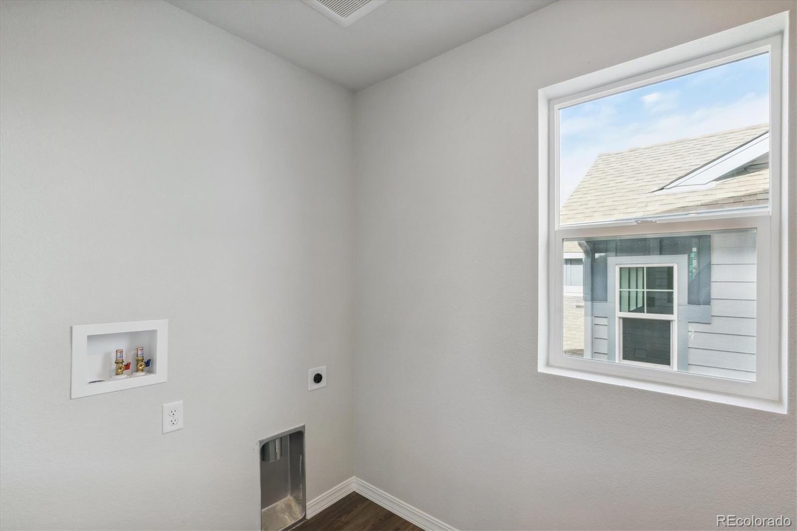 MLS Image #14 for 4953  krueger road,colorado springs, Colorado