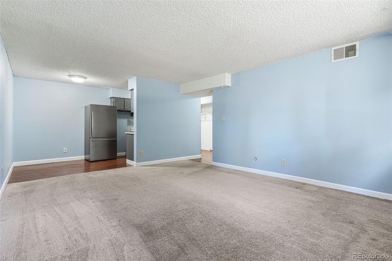 MLS Image #5 for 7615 e quincy avenue,denver, Colorado