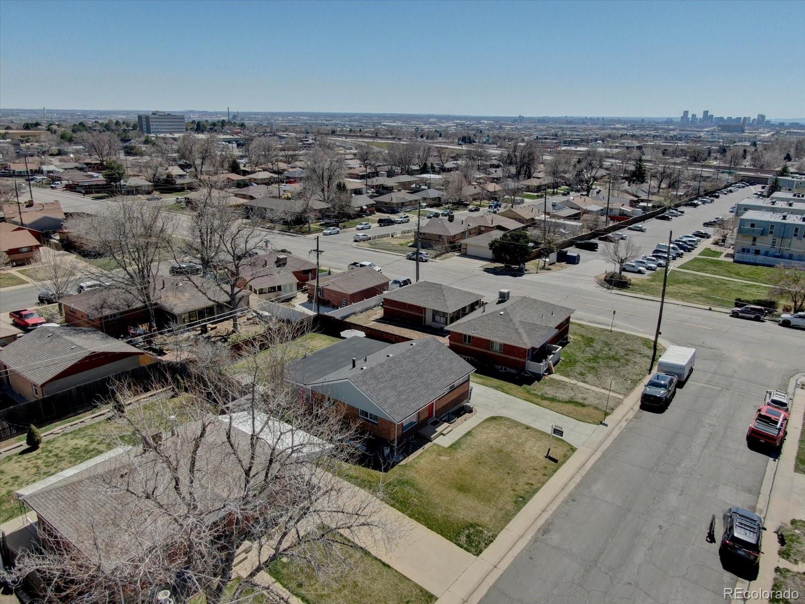 MLS Image #38 for 7612  shoshone street,denver, Colorado