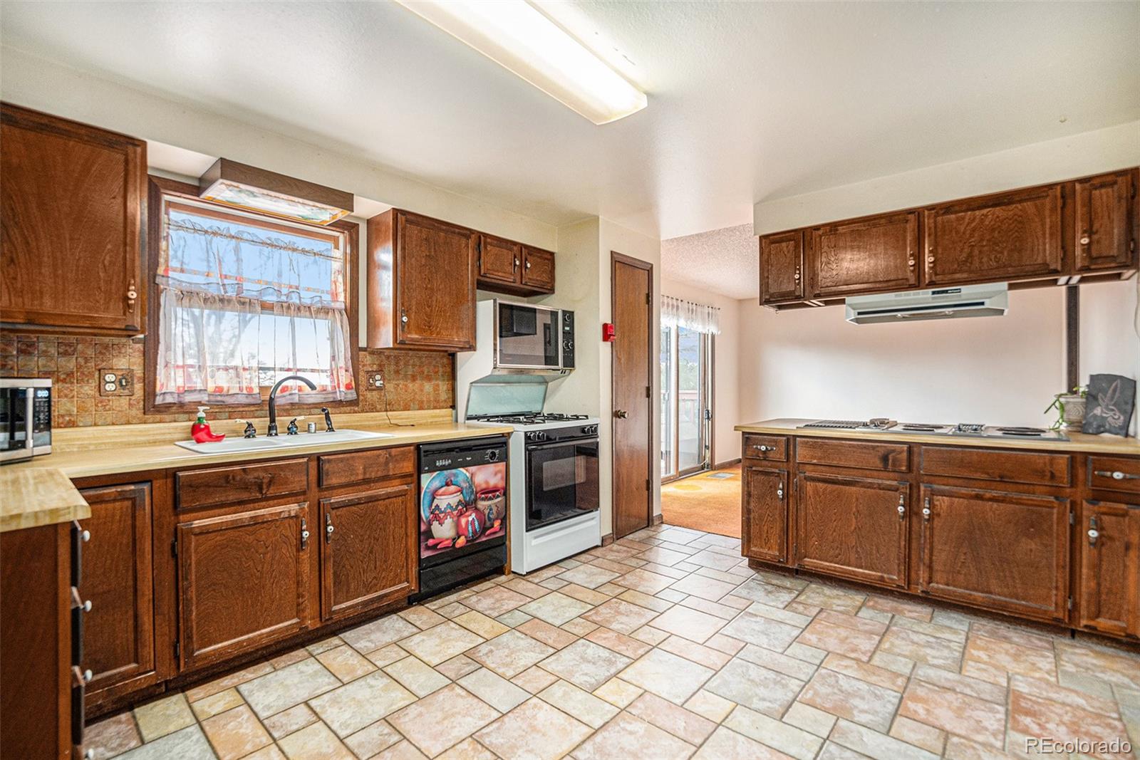 MLS Image #4 for 40391 e arizona avenue,bennett, Colorado